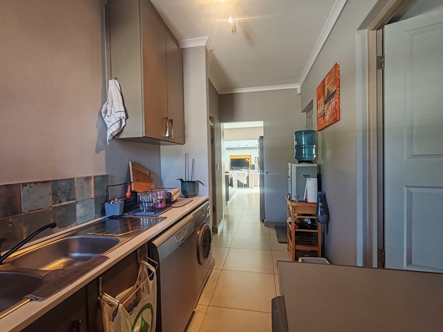 4 Bedroom Property for Sale in Country Club Western Cape